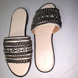 Coach Chain Slides ⛓